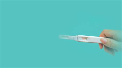 rüyada hamilelik testinde çift çizgi görmek